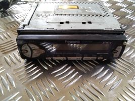 Volkswagen PASSAT B5 Radio/CD/DVD/GPS-pääyksikkö CQDFX202N