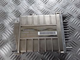 Volkswagen Golf II Calculateur moteur ECU 0285007061