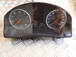 Volkswagen Golf V Geschwindigkeitsmesser Cockpit 1K0920852G