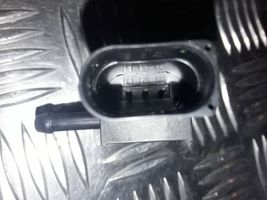Volkswagen Golf VII Sensor de presión del escape 076906051A