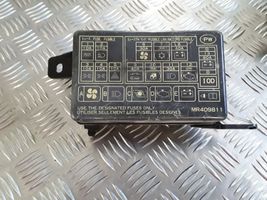 Mitsubishi Pajero Module de fusibles MR409811