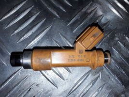 Toyota Yaris Injecteur de carburant 2325040020