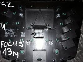 Ford Focus Panel / Radioodtwarzacz CD/DVD/GPS CM5T18K811KC