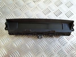 Mazda 6 Pantalla/monitor/visor GAA9611J0