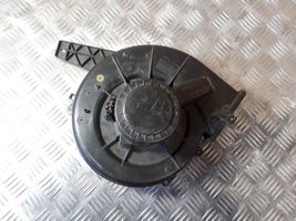 Volkswagen Polo Heater fan/blower 6Q1820015C