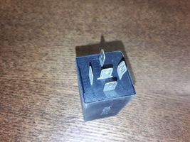 Audi A6 S6 C4 4A Other relay 4A0907413