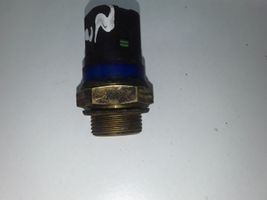 Renault Megane I Sonde de température de liquide de refroidissement 268063