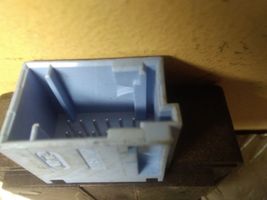 Peugeot 607 Boîtier module alarme 9657384680