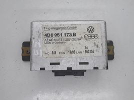 Audi A4 S4 B5 8D Sterownik / Moduł alarmu 4D0951173B