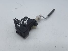 Volvo S80 Fuel tank cap lock motor 