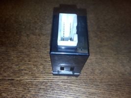 KIA Ceed USB-pistokeliitin 202008220