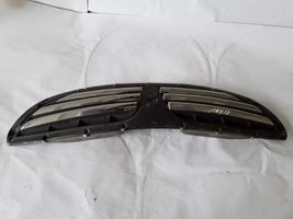 SsangYong Kyron Grille calandre supérieure de pare-chocs avant 7945109000