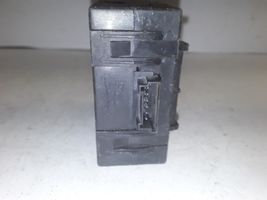 Mercedes-Benz E W211 Alarm relay A2118209126