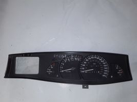 Opel Omega B1 Speedometer (instrument cluster) 87001301