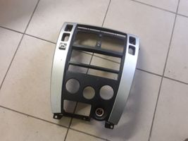 Hyundai Tucson JM Klimato kontrolės/ pečiuko kontrolės apdaila U026373800