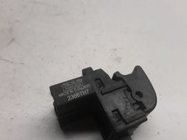 Ford Ranger Electric window control switch UR5666370