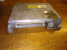 Hyundai Lantra I Calculateur moteur ECU K102124101