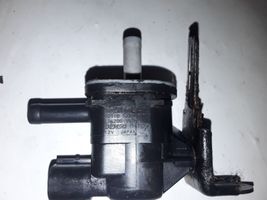 Toyota RAV 4 (XA40) Turboahtimen magneettiventtiili 9091012275