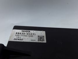 Toyota Avensis T270 Inne komputery / moduły / sterowniki 8865005231