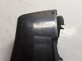 Mitsubishi Pajero Kojelaudan sivutuuletussuuttimen kehys 8030A059