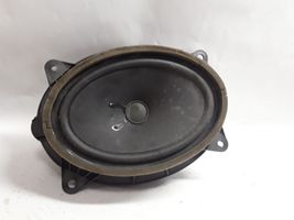 Toyota Avensis T270 Altavoz de la puerta delantera 8616005150