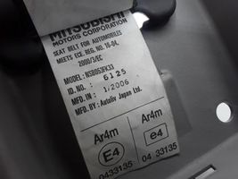 Mitsubishi Pajero Sport I Pas bezpieczeństwa fotela tylnego środkowego 0433135