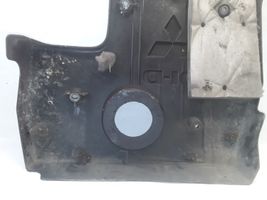 Mitsubishi Pajero Couvercle cache moteur 