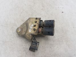 Toyota 4 Runner N120 N130 Solenoidinis vožtuvas 