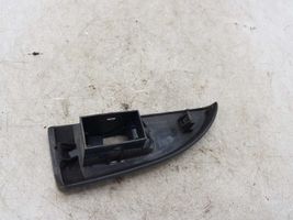 Subaru Impreza II Support bouton lève vitre porte avant 