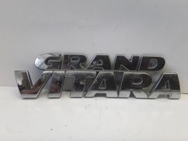 Suzuki Grand Vitara II Gamintojo ženkliukas/ modelio raidės NOCODE