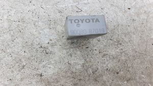 Toyota Avensis T270 Inne przekaźniki 9008087019