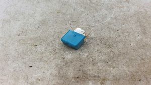 Toyota Avensis T270 Other relay 9008087031