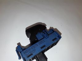 Toyota Avensis T270 Interruptor del elevalunas eléctrico 8481005070