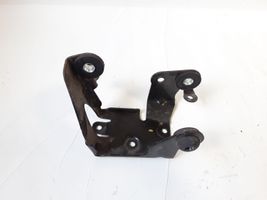 Ford Mondeo MK IV Supporto pompa ABS 6G912B389