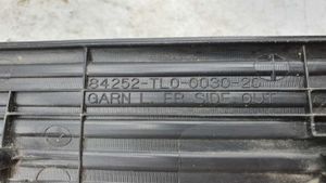 Honda Accord Garniture marche-pieds avant 84252