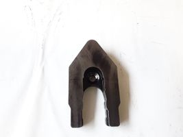 Nissan X-Trail T30 Support de pince d'injecteur de carburant 