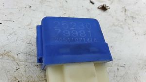 Nissan X-Trail T30 Other relay 2523079981