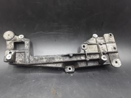 Skoda Octavia Mk2 (1Z) Supporto della valvola di raffreddamento EGR 03G131159