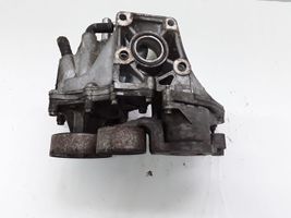 Mazda 6 Support de générateur / alternateur R2AA15176