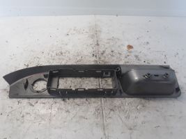 Chrysler Sebring (ST-22 - JR) Front door interior handle trim 119461