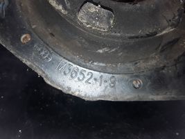 Nissan Qashqai Górne mocowanie amortyzatora przedniego 54321JD00B