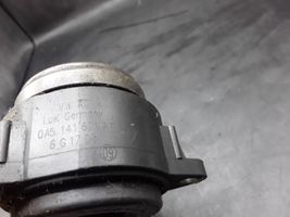 Volkswagen Touran I Pomocniczy cylinder łożyska wciskowego sprzęgła 0A5141671A