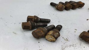 Fiat Stilo Nuts/bolts 