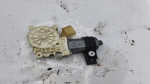 BMW 5 E60 E61 Motorino alzacristalli della portiera anteriore 6981141