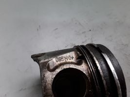 Citroen C8 Piston 085190