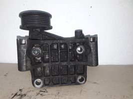 Audi A6 S6 C6 4F Supporto del generatore/alternatore 059903143K