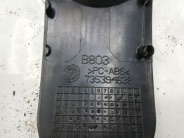 Fiat Grande Punto Inne części wnętrza samochodu 735394638