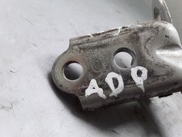 KIA Magentis Etuoven alasarana A046057