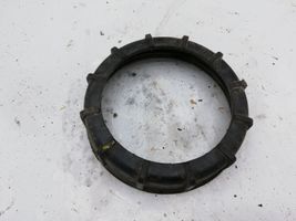 Nissan X-Trail T30 Bague de verrouillage pour réservoir de carburant 