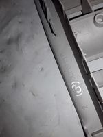 Volkswagen PASSAT B6 Moldura del interruptor de la ventana de la puerta delantera 3C1867171B